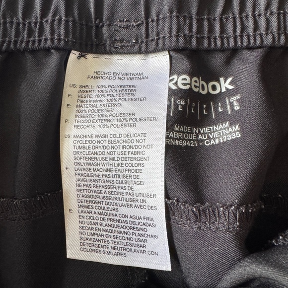 Reebok Men's Lightweight Running Gym‎ Shorts Black Large Pockets Drawstring - Picture 5 of 12